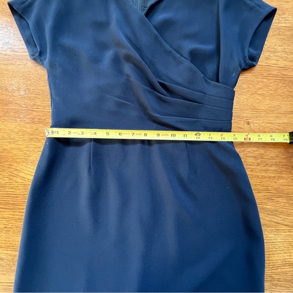 ⭐️ Brooks Brothers Navy Faux Wrap Cap Sleeve V Neck Dress Size 6 P - Picture 8 of 14